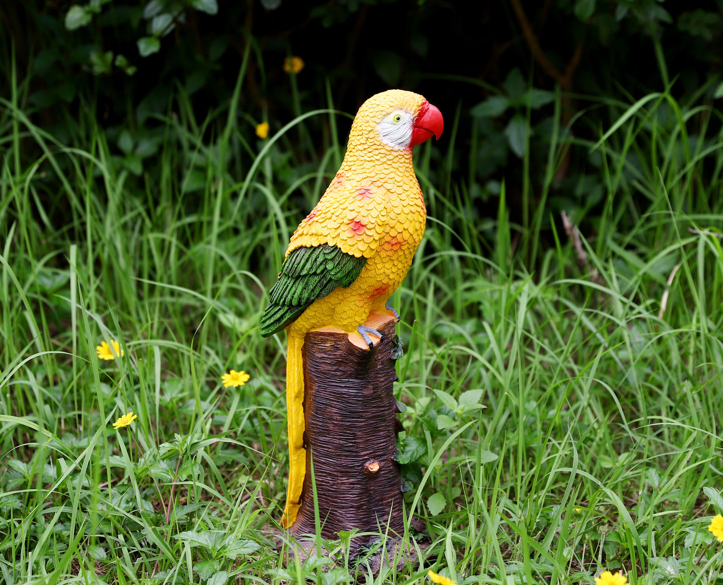 Yellow Parrot Statue with High-Power Solar Spotlight