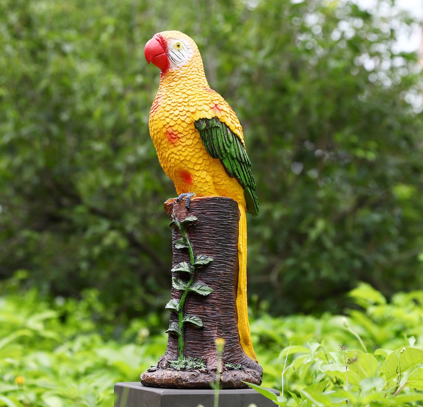 Yellow Parrot Statue with High-Power Solar Spotlight