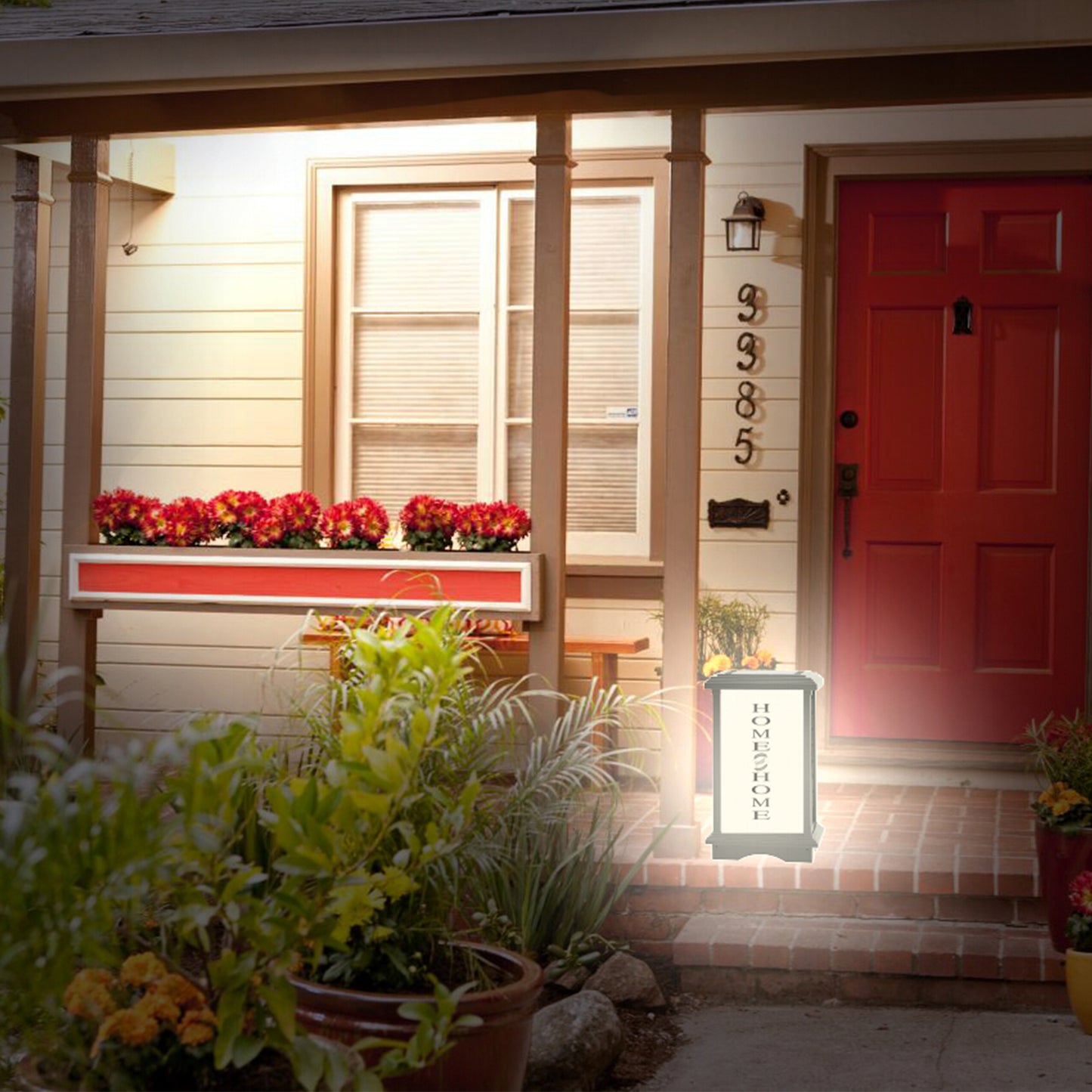 Solar Welcome Home Lantern (Small)