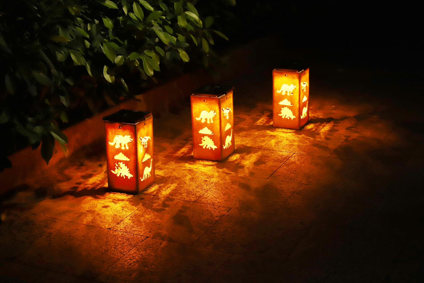 Solar Decorative Portable Lantern - Dinosaurs