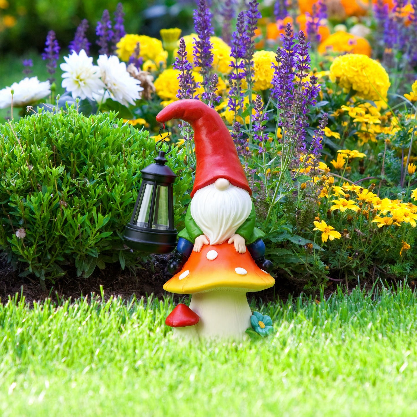 Pip Mushcap Outdoor Solar Gnome Statue with Integrated LED Lantern