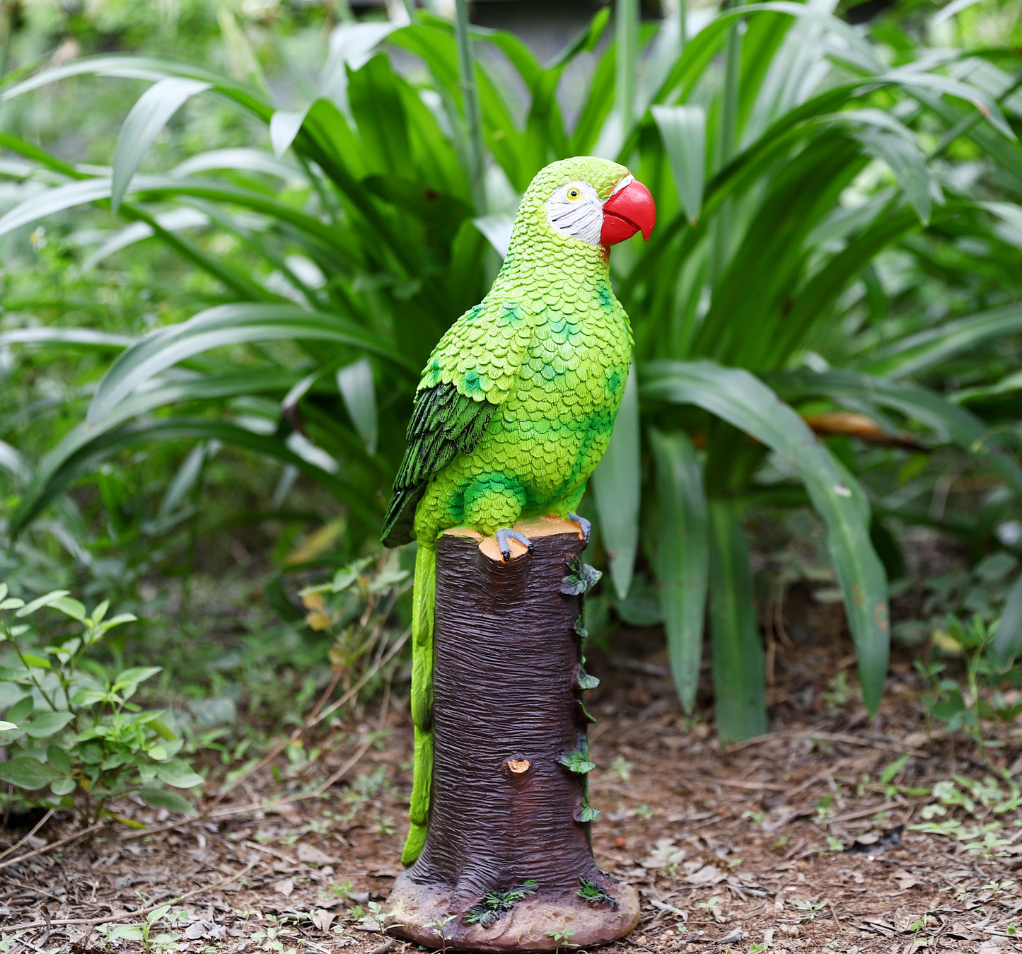 Green Parrot Statue with High-Power Solar Spotlight