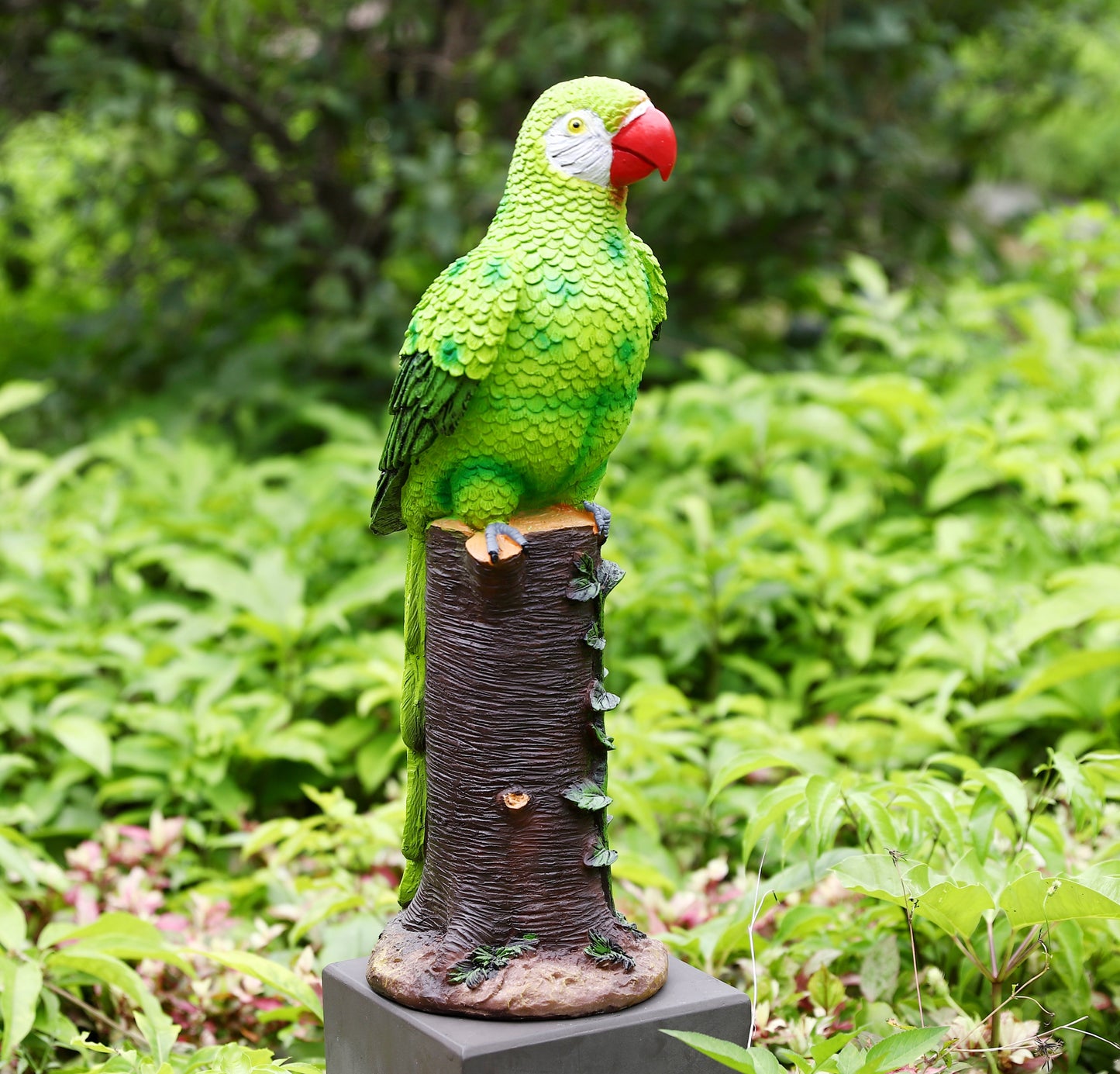 Green Parrot Statue with High-Power Solar Spotlight