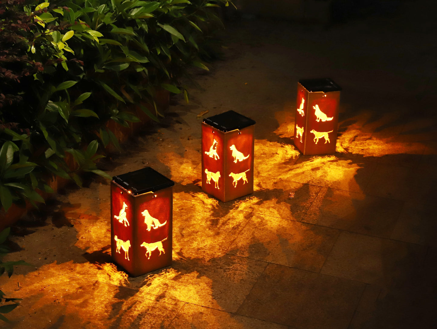 Solar Decorative Portable Lantern - Dog